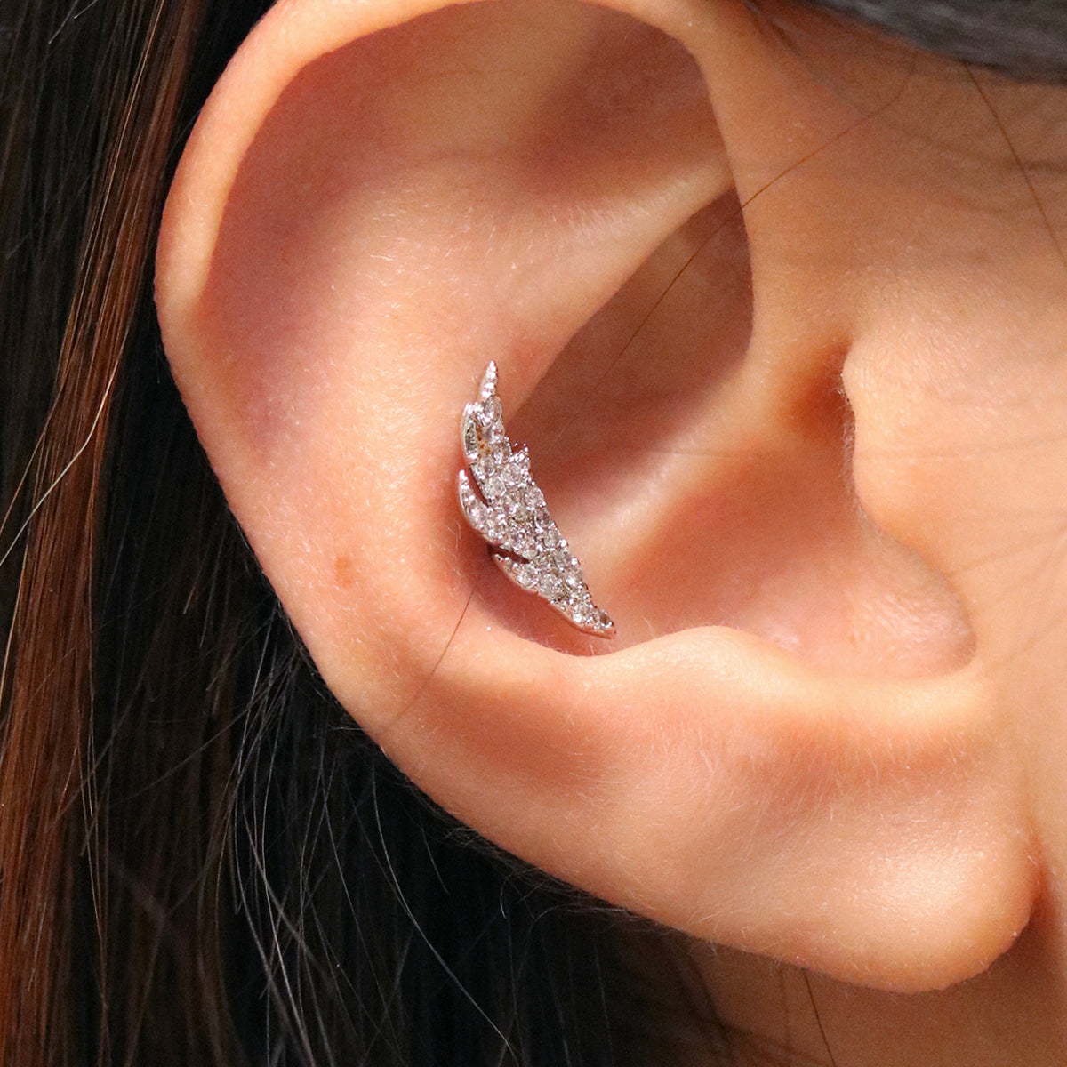 Cubic wing leaf piercing