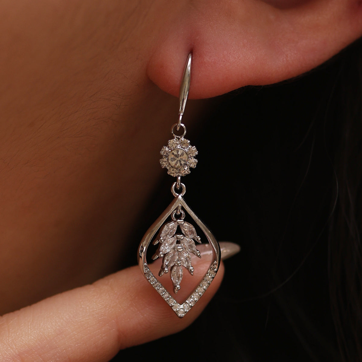 Vine drop sparkle hook earrings