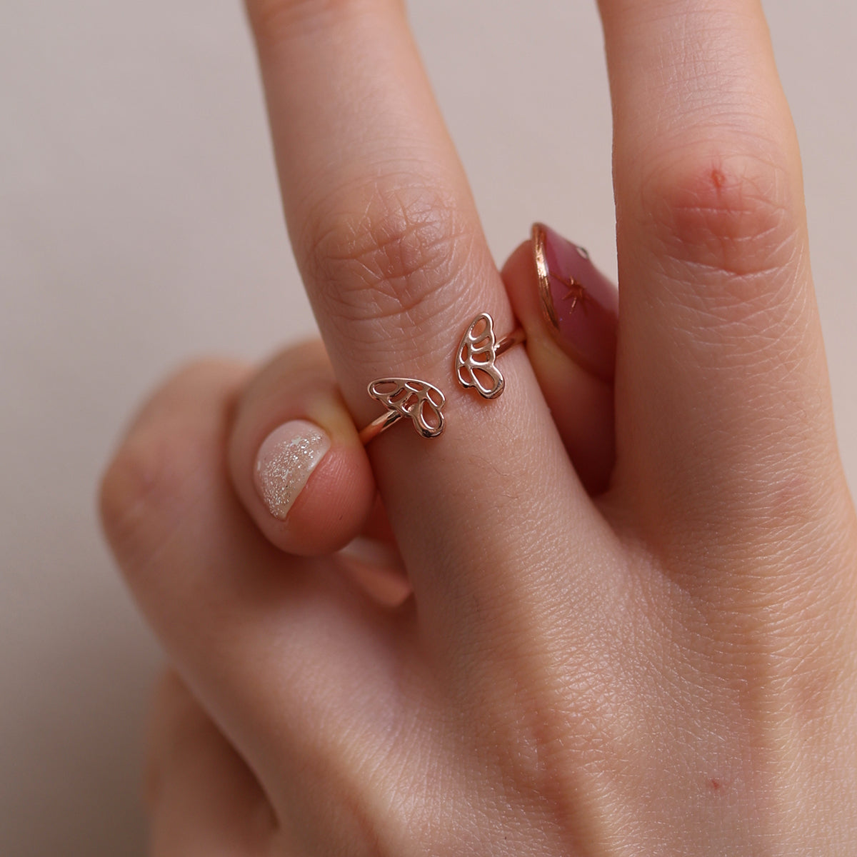 Butterfly wing ring