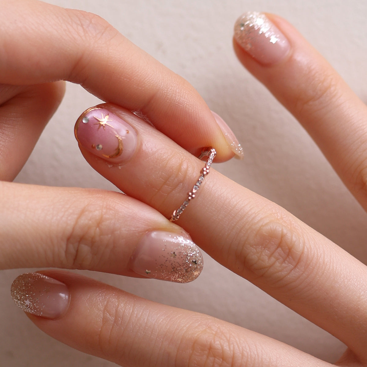 Simple Line Cubic Ring featuring a minimalist band with a single cubic zirconia, offering a sleek and elegant touch to any outfit.