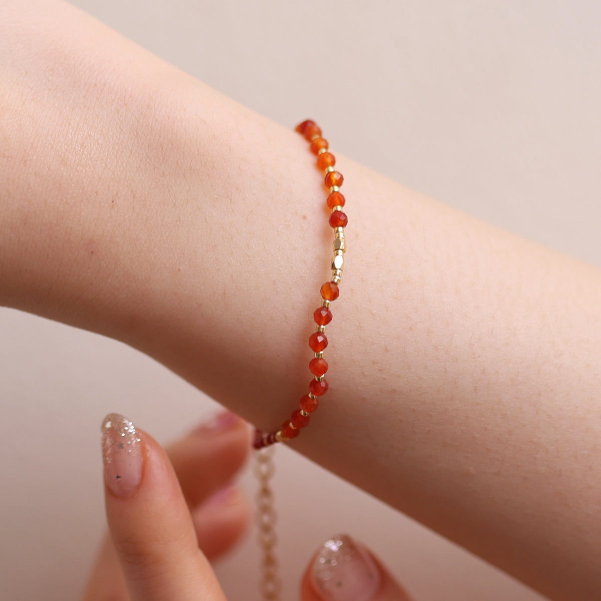 Carnelian beaded bracelet