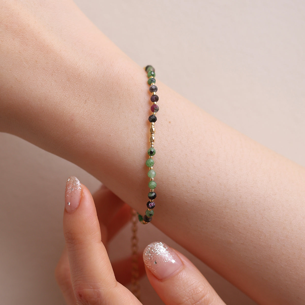 Green onyx beaded bracelet