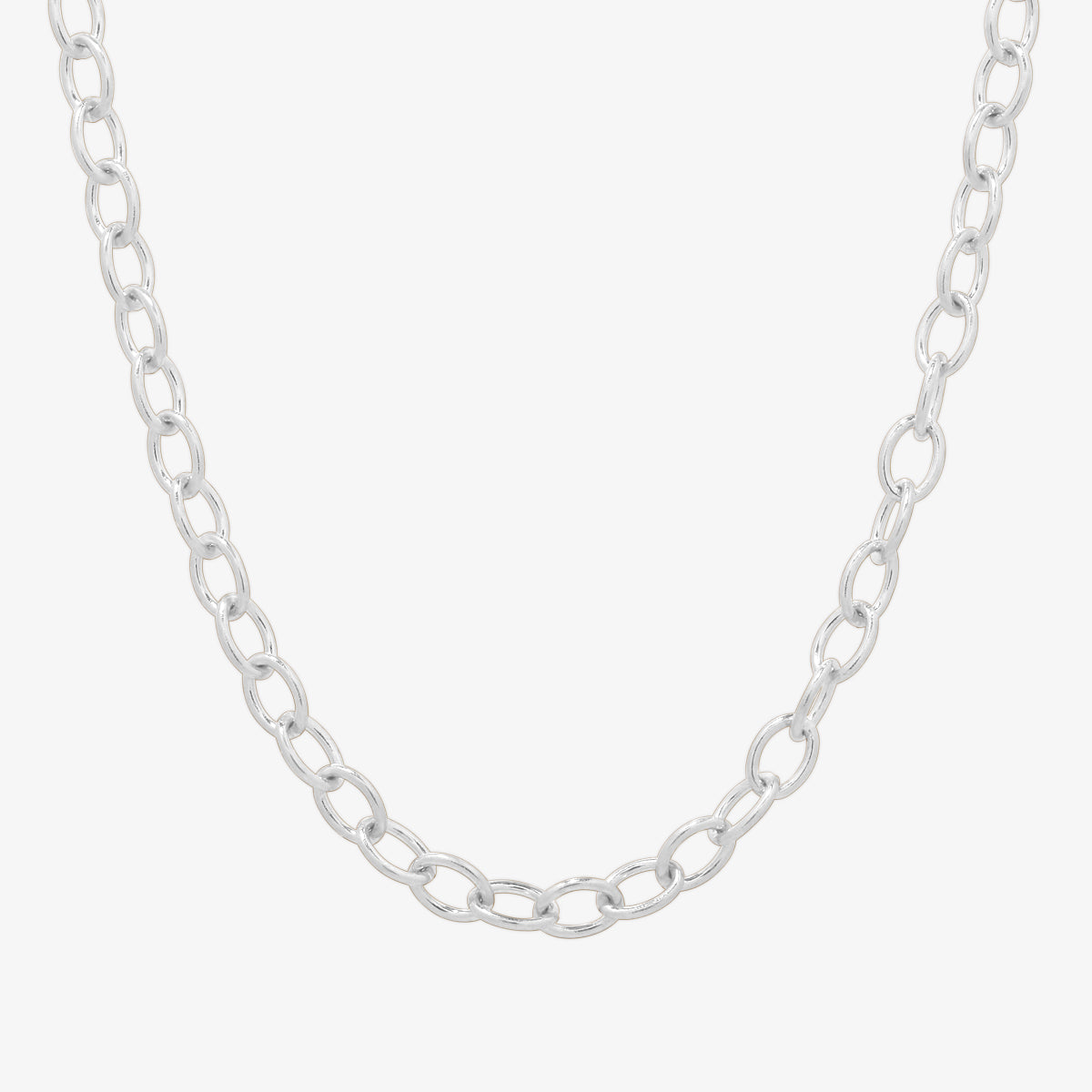 Stylish medium oval chain necklace with smooth, elongated oval links, offering a balanced and elegant design with a polished finish.