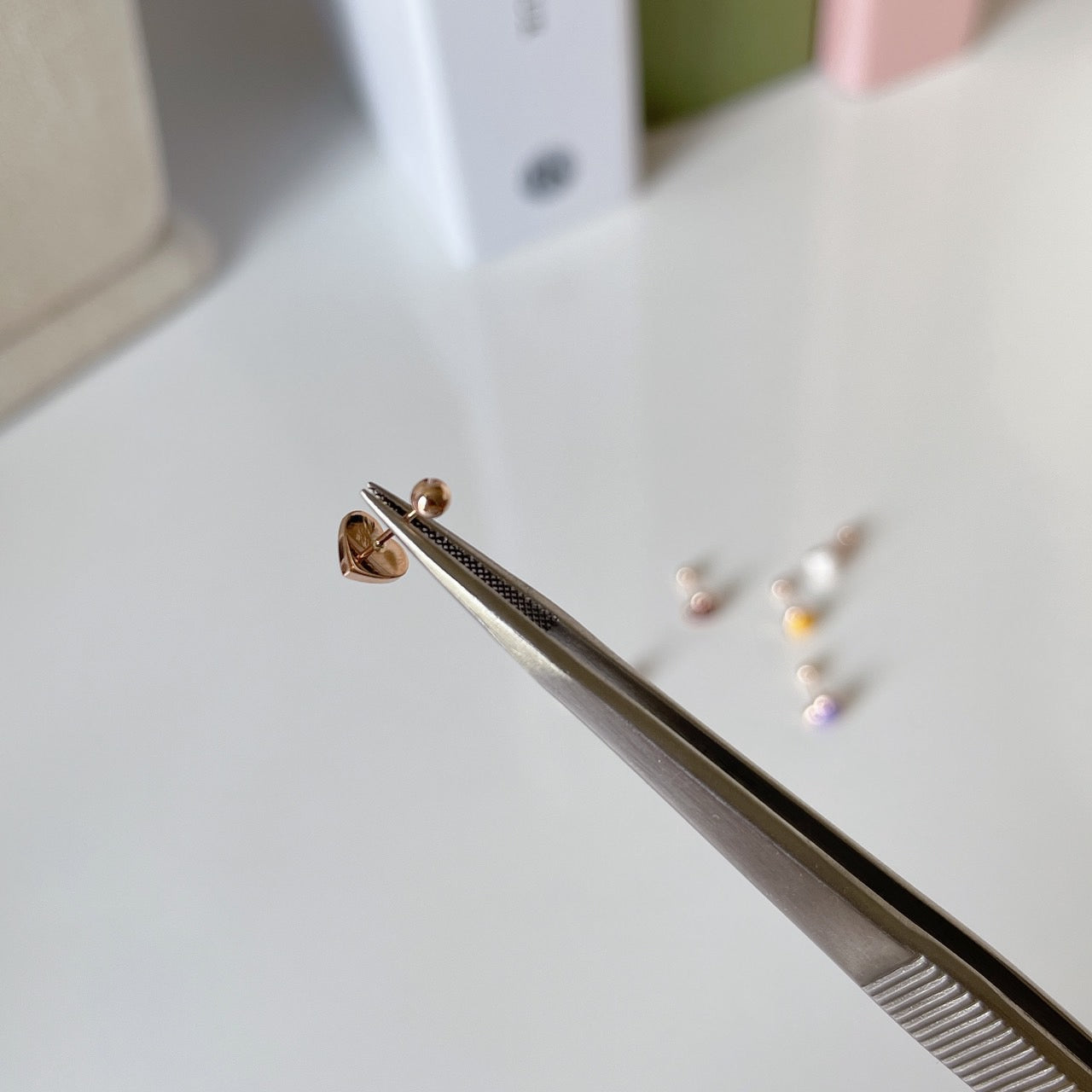 Epoxy heart barbell