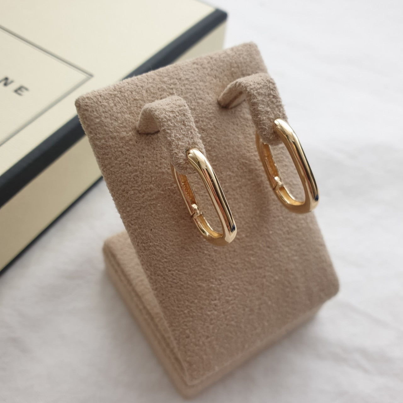 Bold one touch earrings