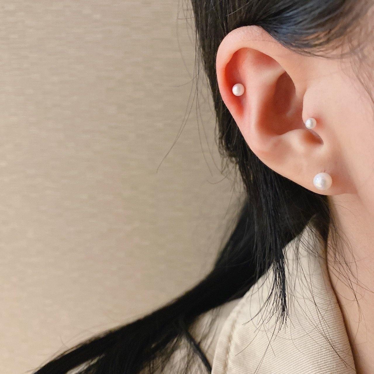 Fresh water pearl barbell - NABILONDON