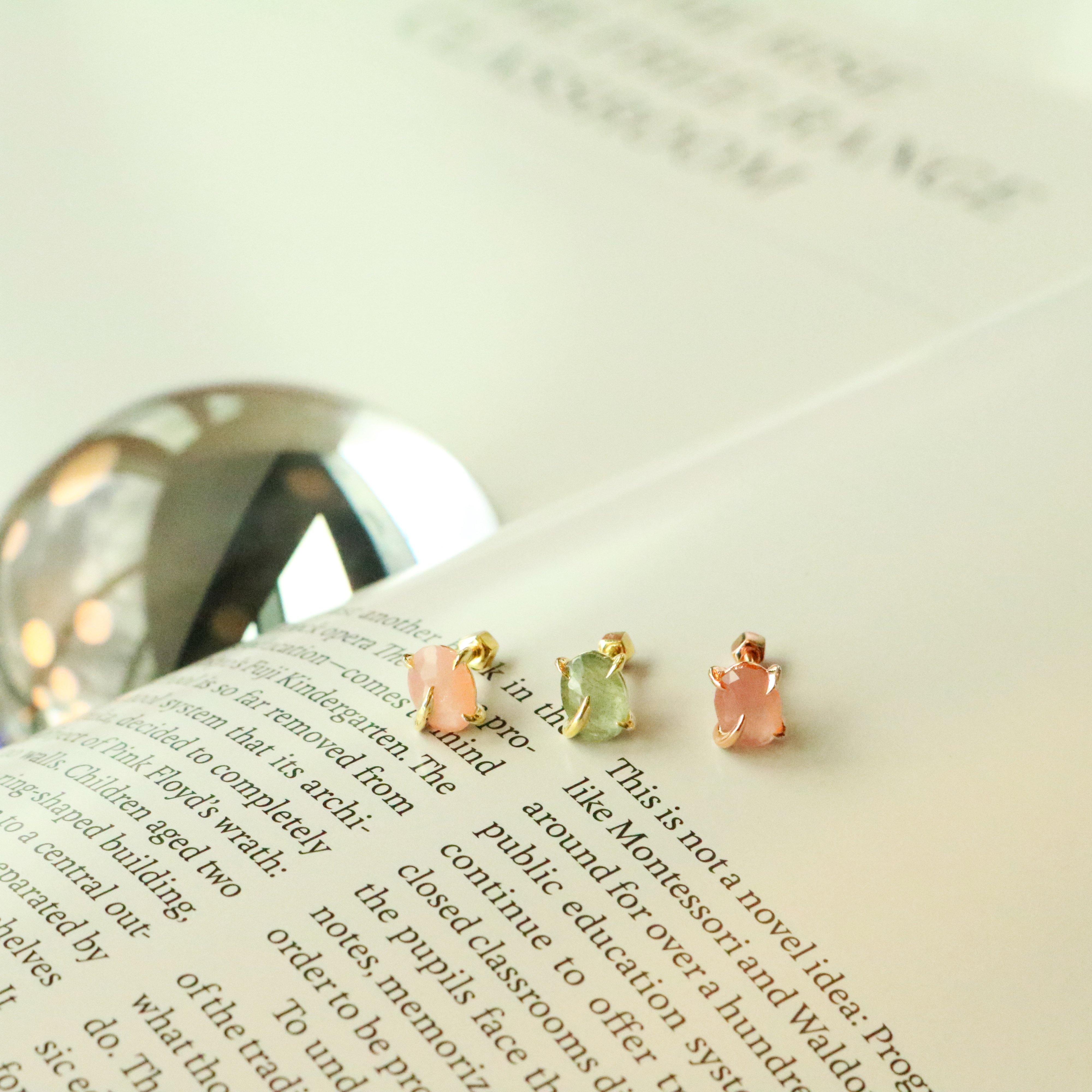 Peach moonstone barbell - NABILONDON