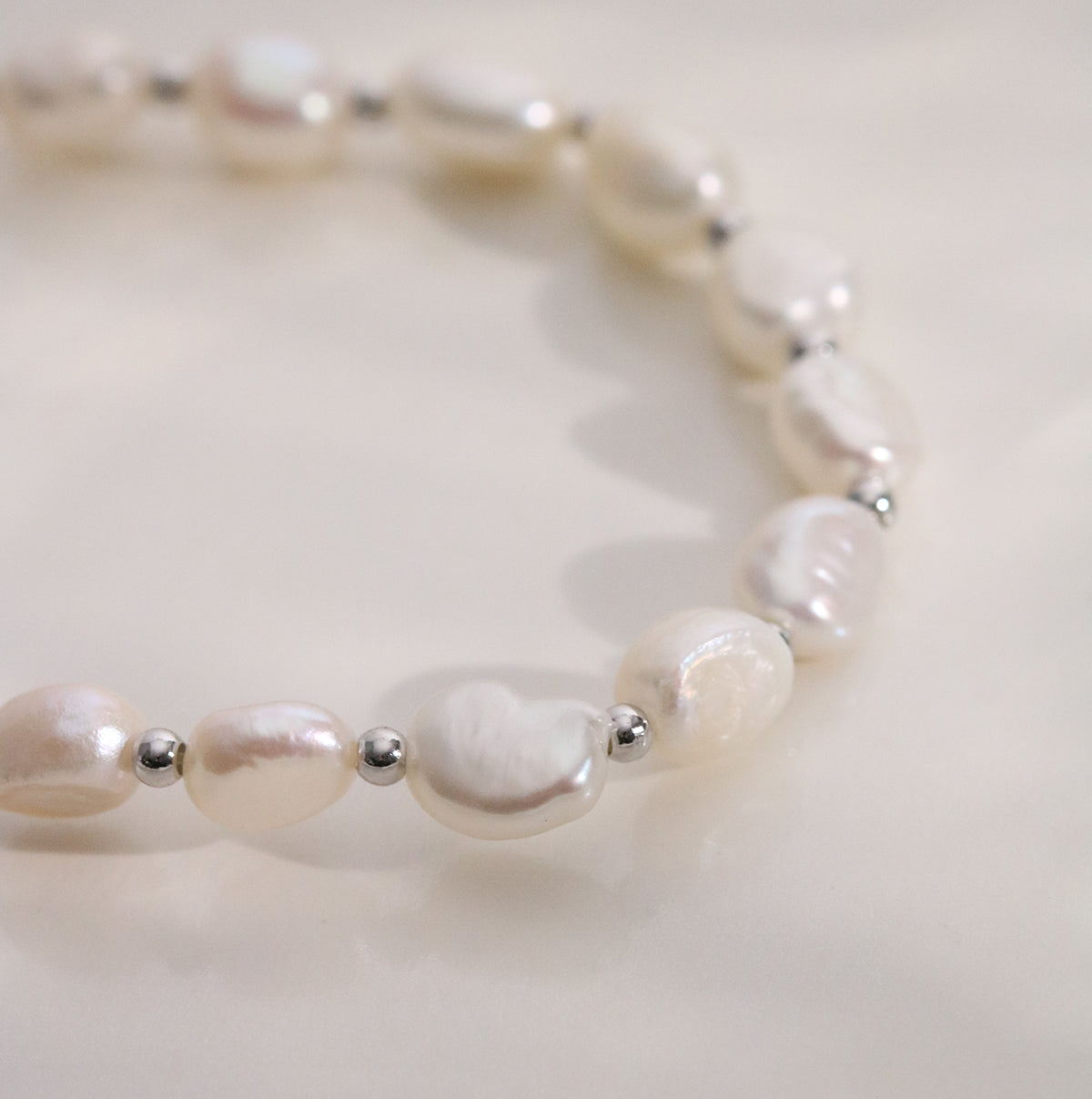 Freshwater pearl stretched bracelets