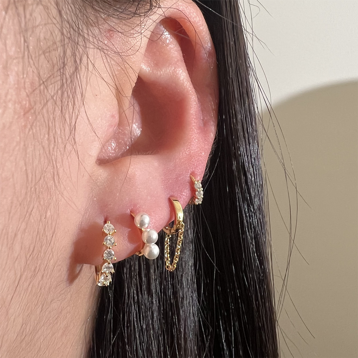 Triple Cubic Huggie Earring (925)