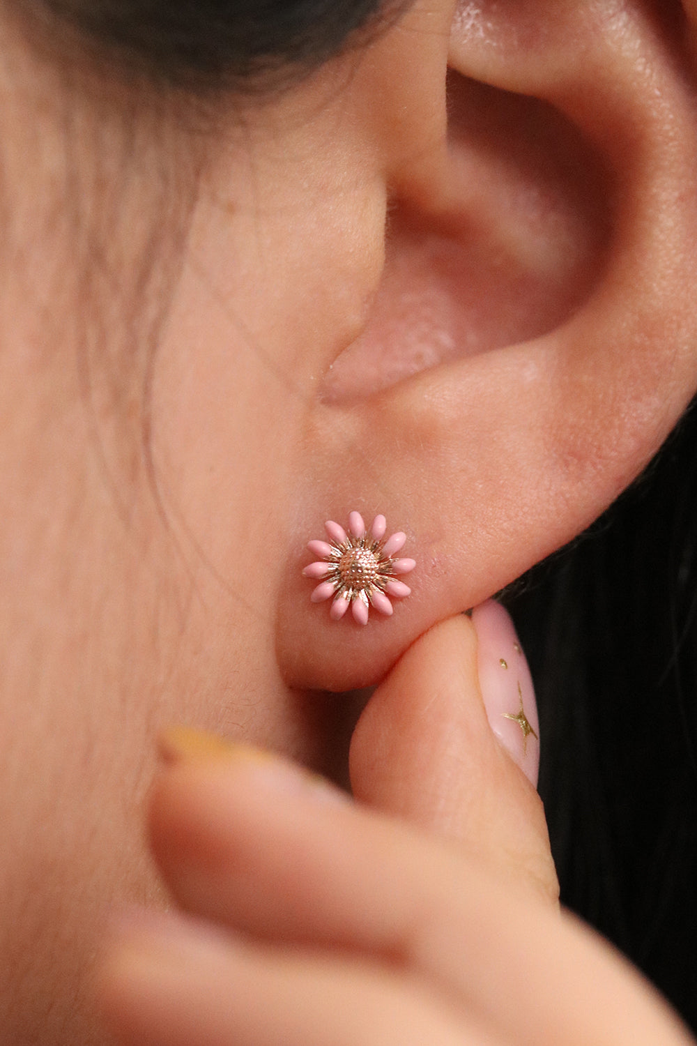 Coloured daisy earrings