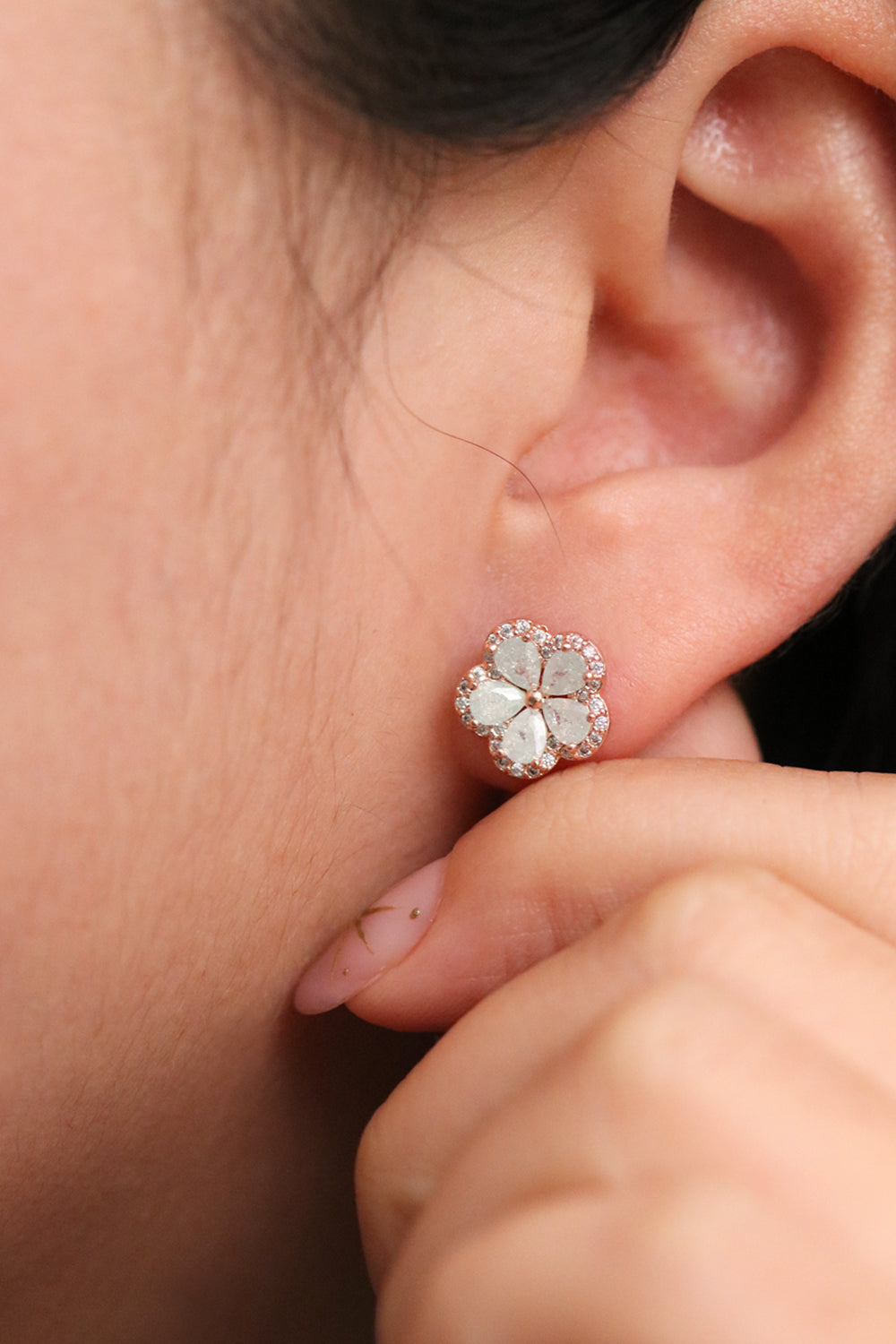 Flower earrings