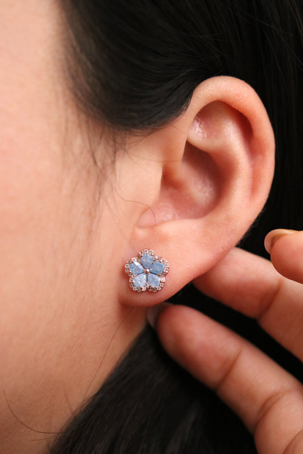 Flower earrings