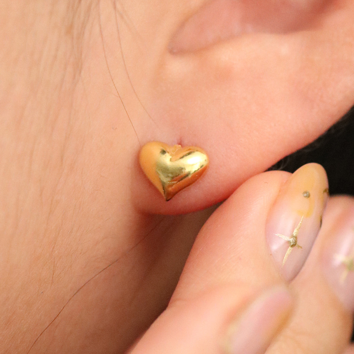 Chunky heart stud earrings