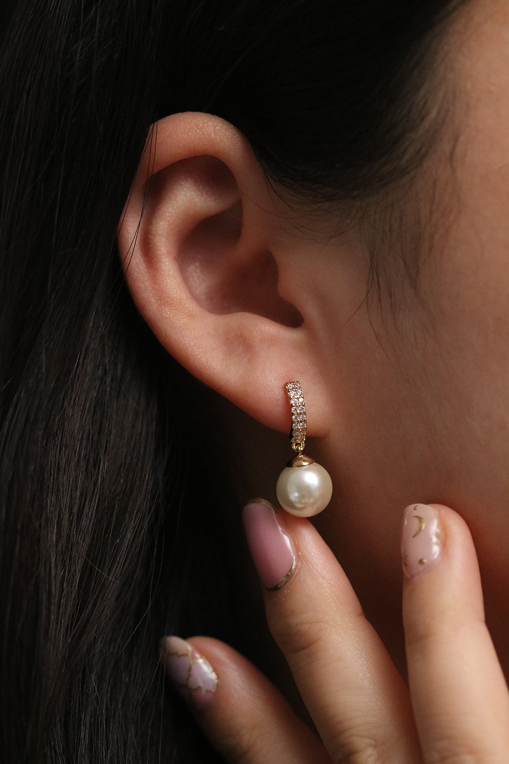 Elegant Pearl drop earrings