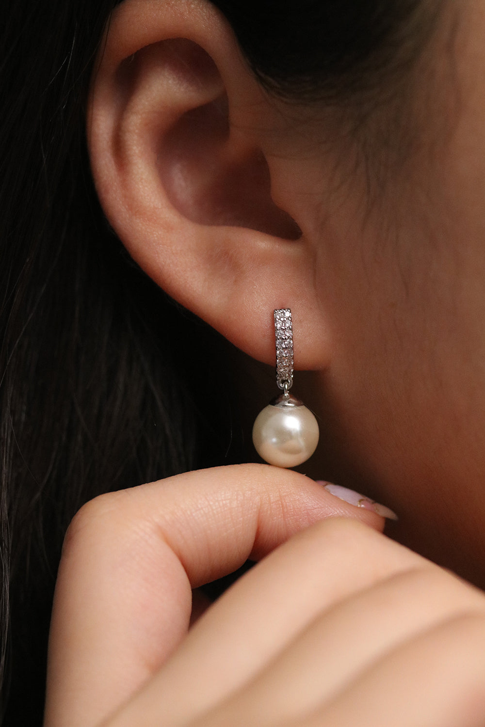 Elegant Pearl drop earrings