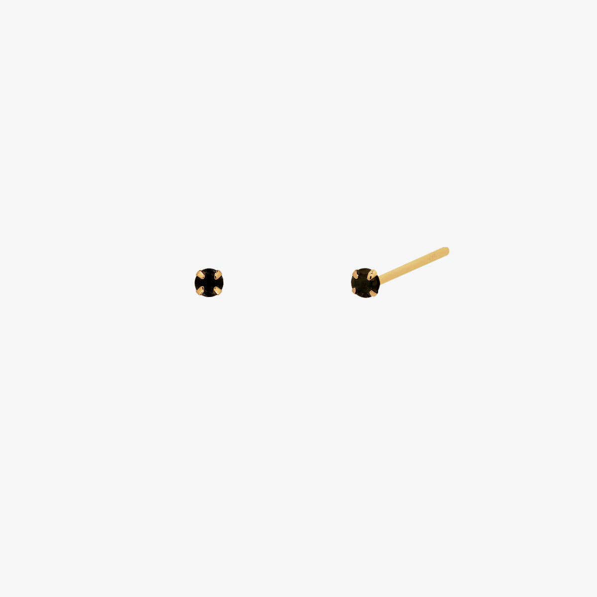 Black onyx 3mm studs