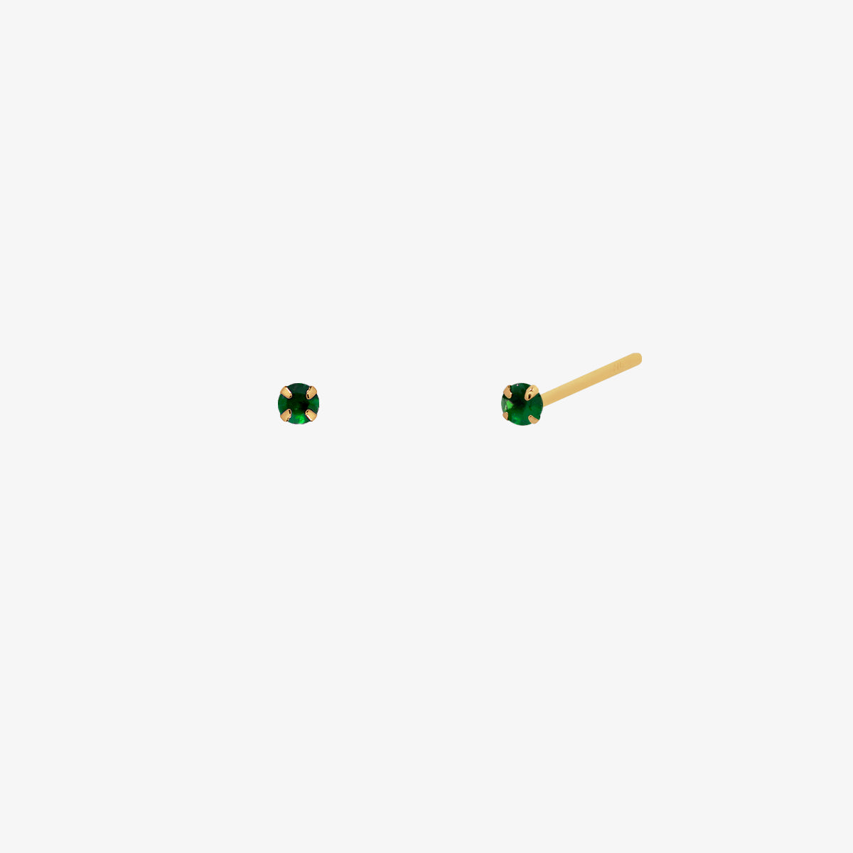 Green onyx 3mm studs