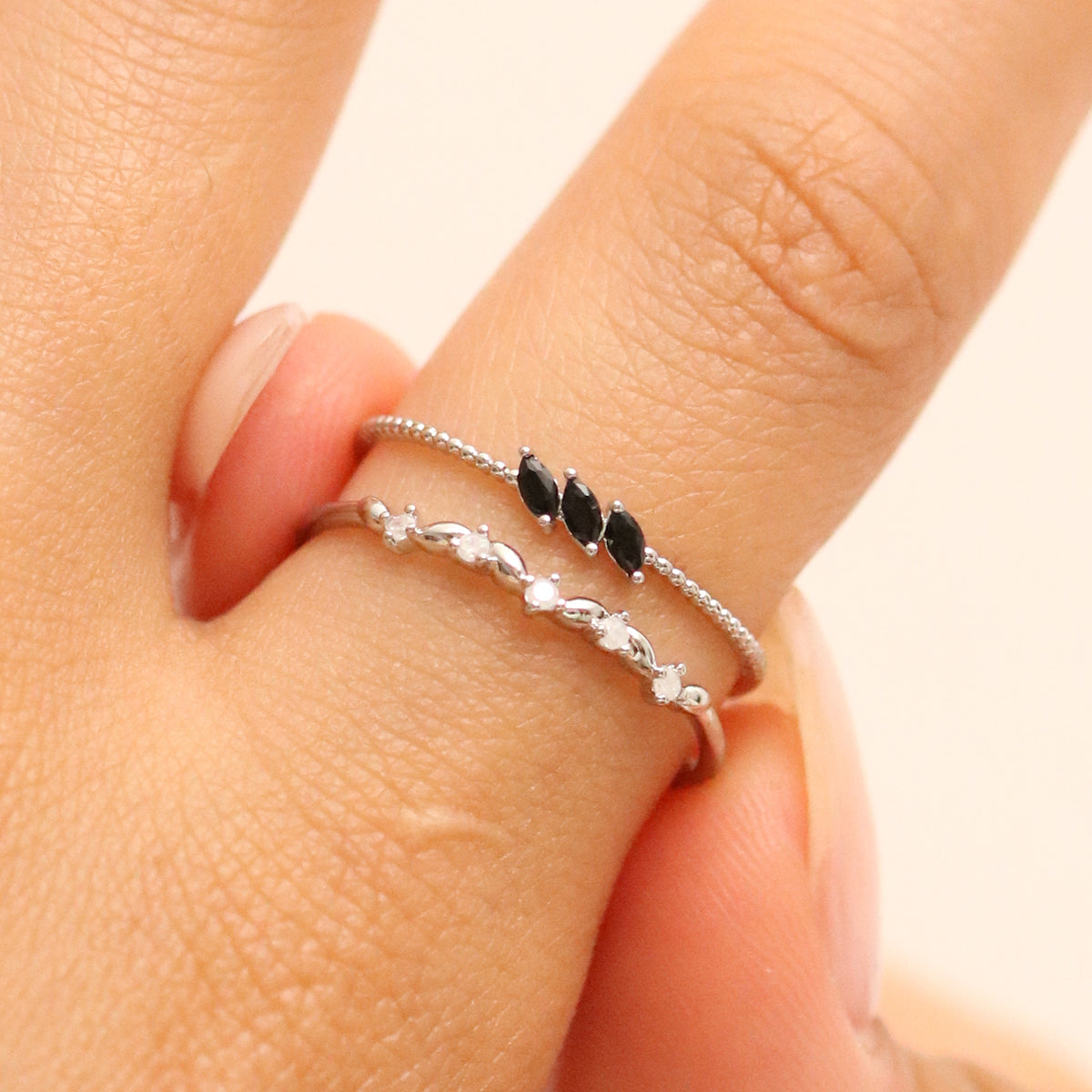 Black cubic layered ring