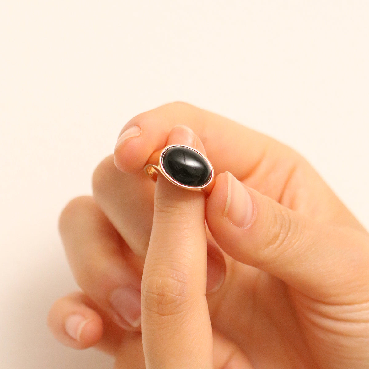 Black onyx ring