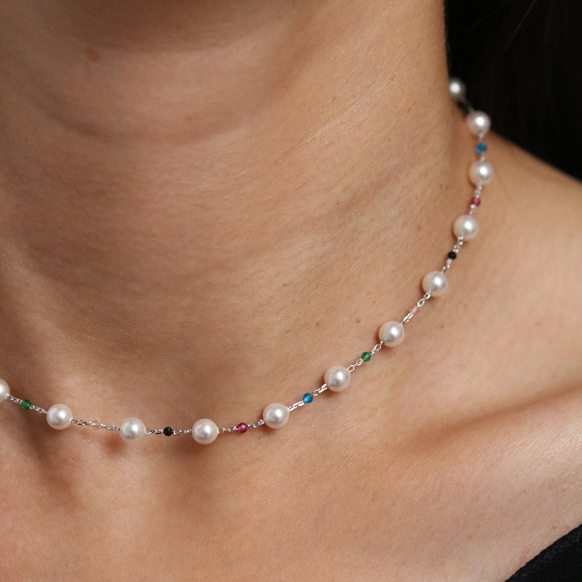 Rainbow pearl beads necklace