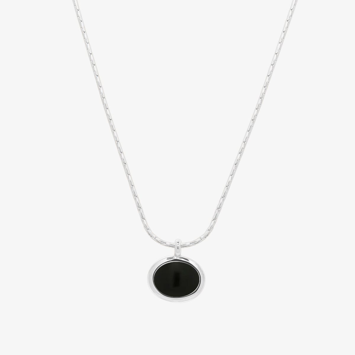 Oval shaped gemstone necklace