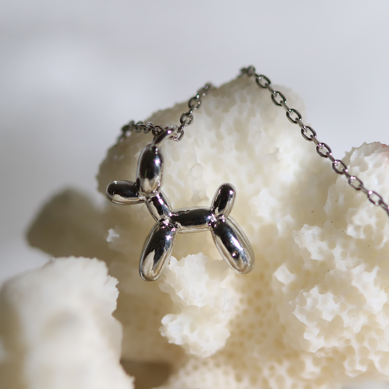 Balloon dog necklace