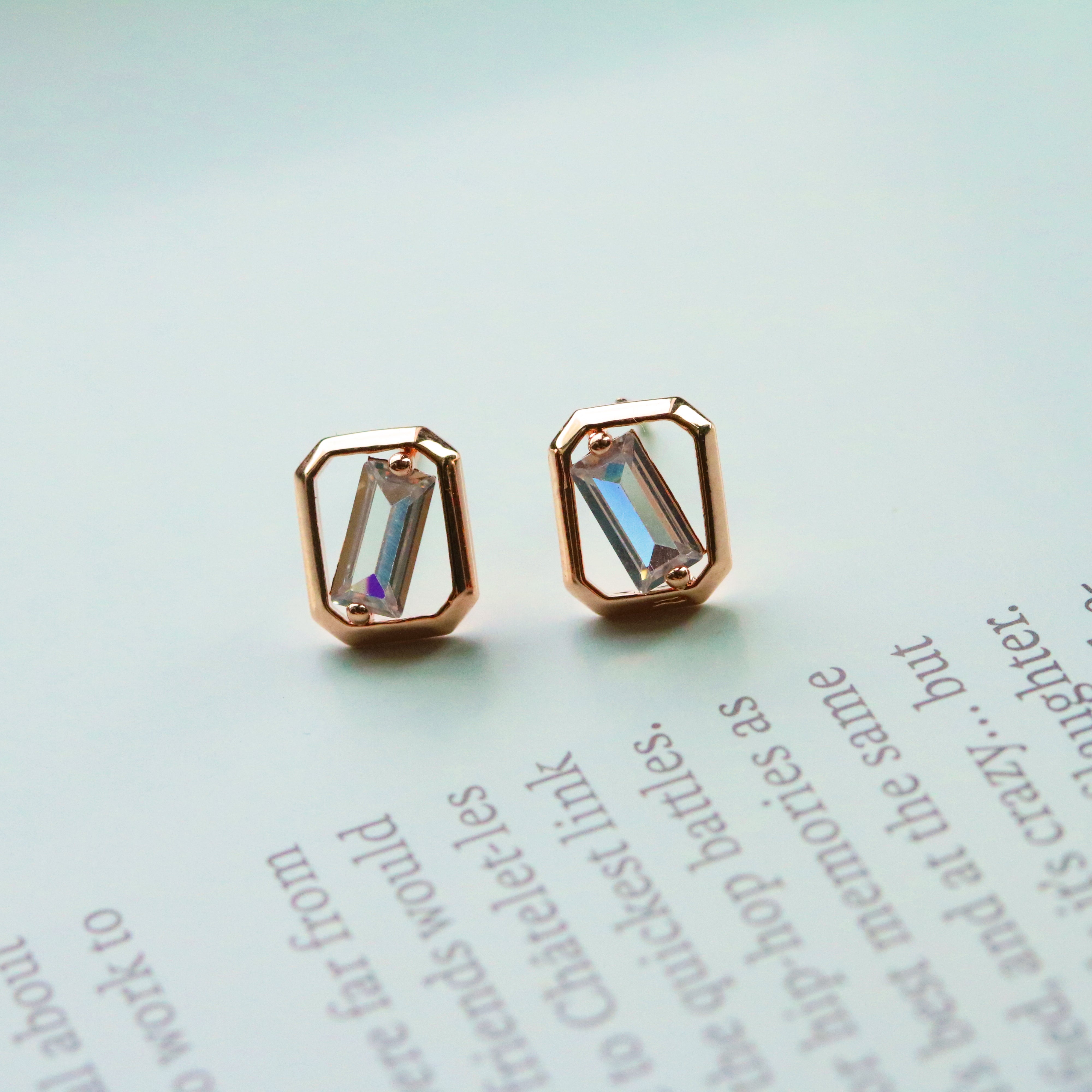 Square cubic earrings